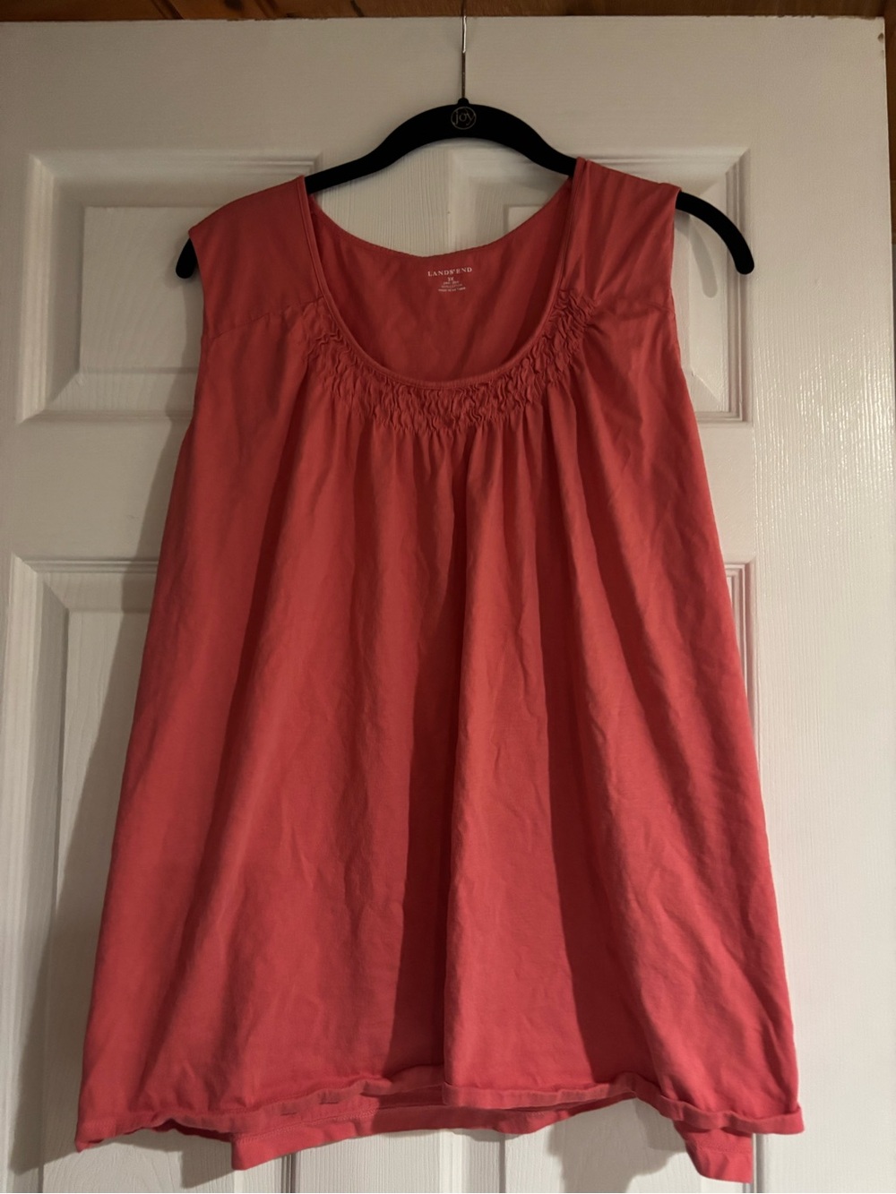 Lands' End Scoop Neck Sleeveless Tank